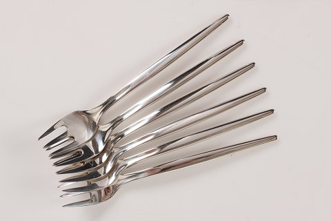 Tulip Silver Flatware by ...