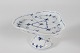 Royal CopenhagenBlue Fluted PlainTriangular Cake stand 19+27